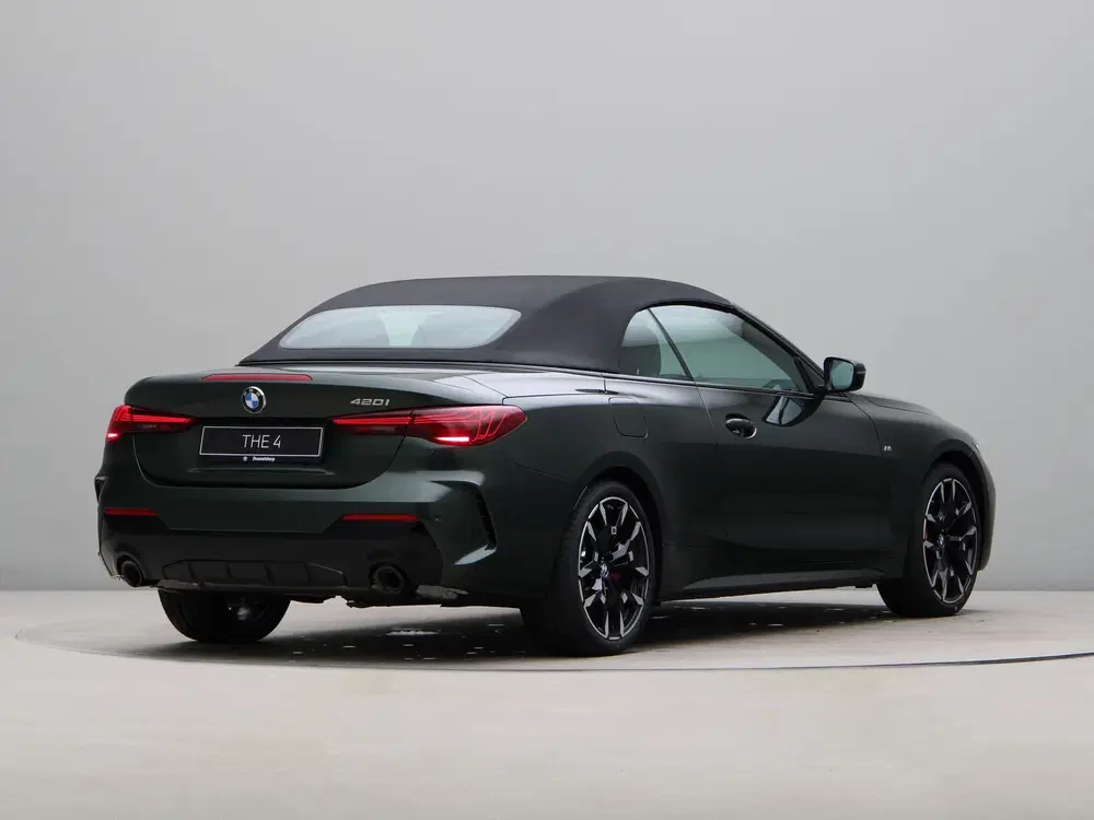 BMW 4-serie Cabrio 420i MALACHITE GREEN II METALLIC uit 2026, foto 12