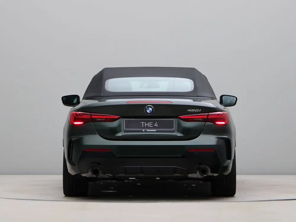 BMW 4-serie Cabrio 420i MALACHITE GREEN II METALLIC uit 2026, foto 14