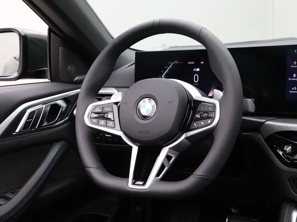 BMW 4-serie Cabrio 420i MALACHITE GREEN II METALLIC uit 2026, foto 3