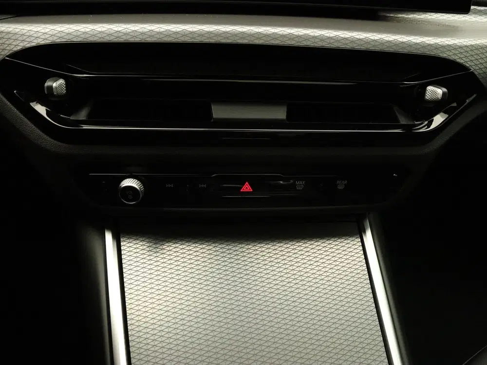 BMW 3-serie 320i Sedan (bj 2026 uit 2026, foto 14