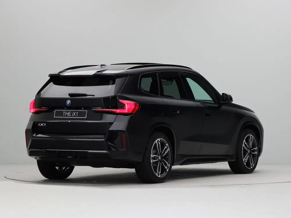 BMW iX1 eDrive20 67 kWh M Sport Edition (bj 2026 uit 2026, foto 8