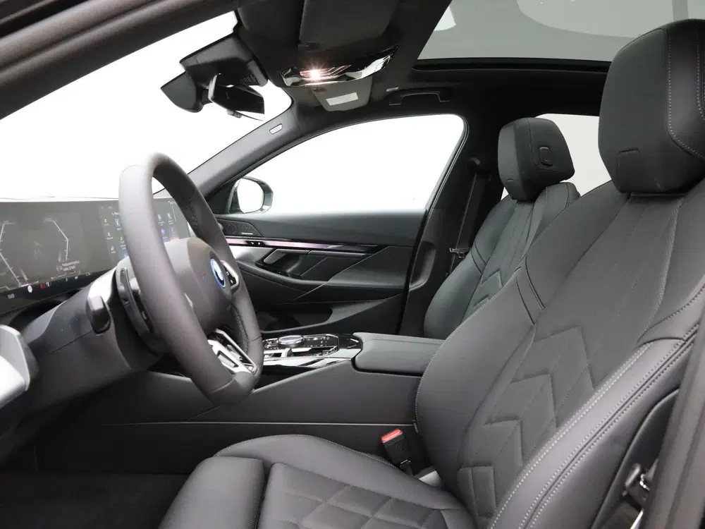 BMW i5 eDrive40 M Sport Edition 84 kWh (bj 2026 uit 2026, foto 5