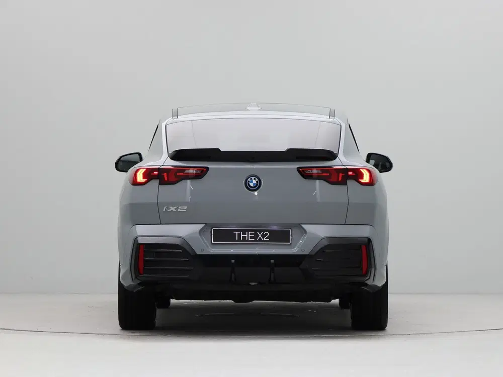 BMW iX2 eDrive20 67 kWh M Sport Edition (bj 2026 uit 2026, foto 9
