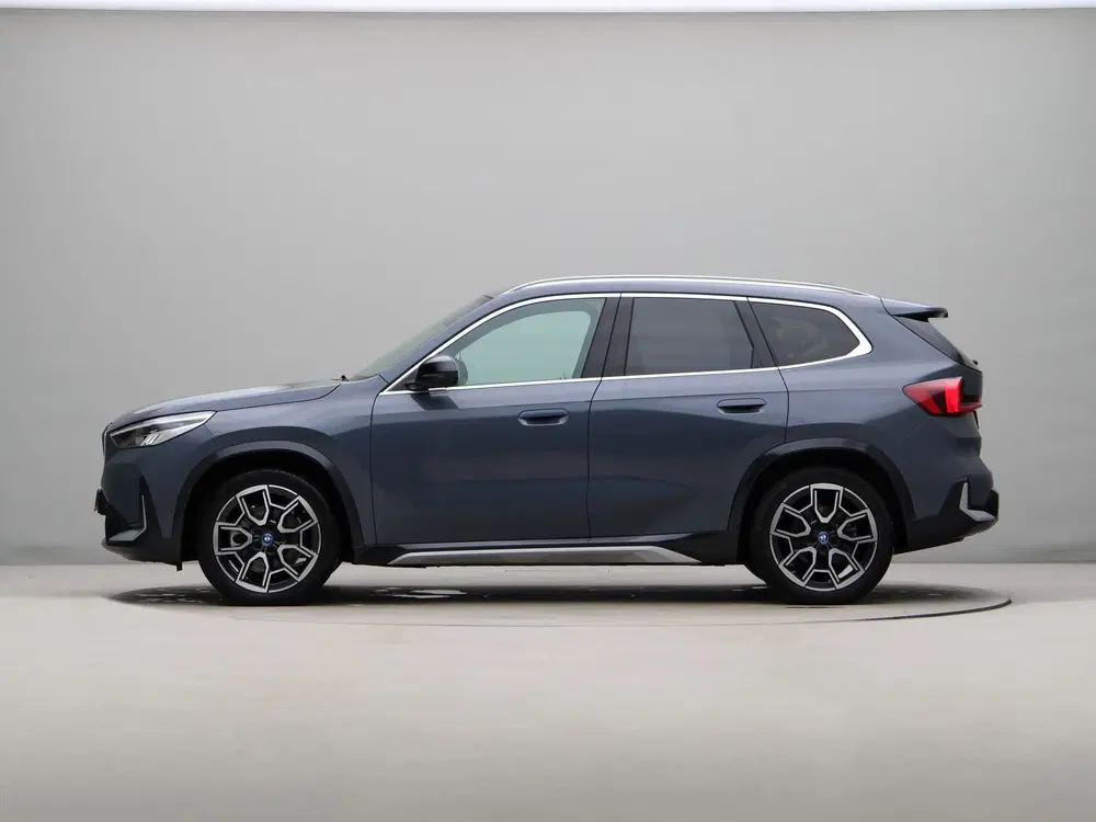 BMW iX1 xDrive30 Launch Edition 67 kWh (bj 2023 uit 2023, foto 8