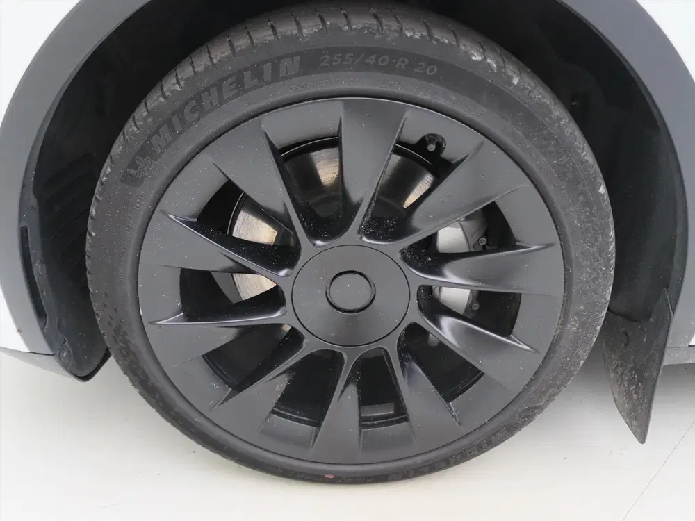 Tesla Model Y Long Range AWD 75kWh 351pk 93.7% SoH [ TRE uit 2023, foto 11