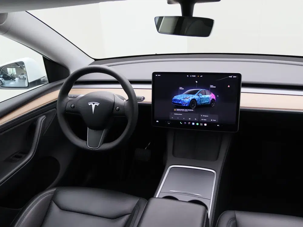 Tesla Model Y Long Range AWD 75kWh 351pk 93.7% SoH [ TRE uit 2023, foto 2