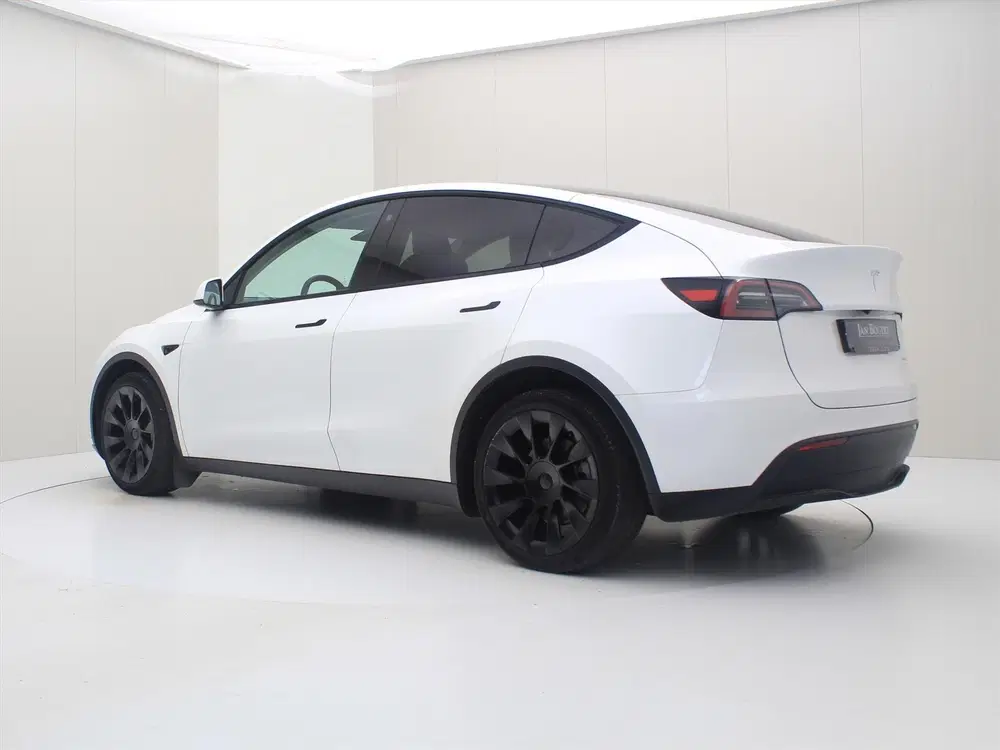 Tesla Model Y Long Range AWD 75kWh 351pk 93.7% SoH [ TRE uit 2023, foto 4