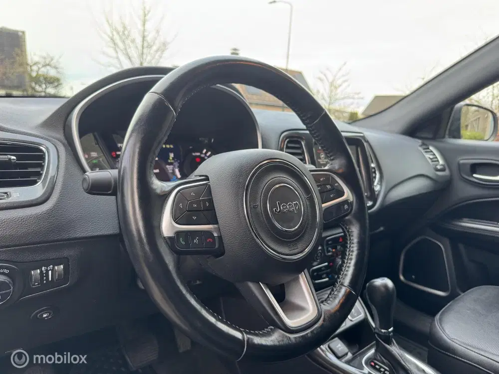 Jeep Compass 4xe 240 Plug-in Hybrid Electric S uit 2021, foto 9
