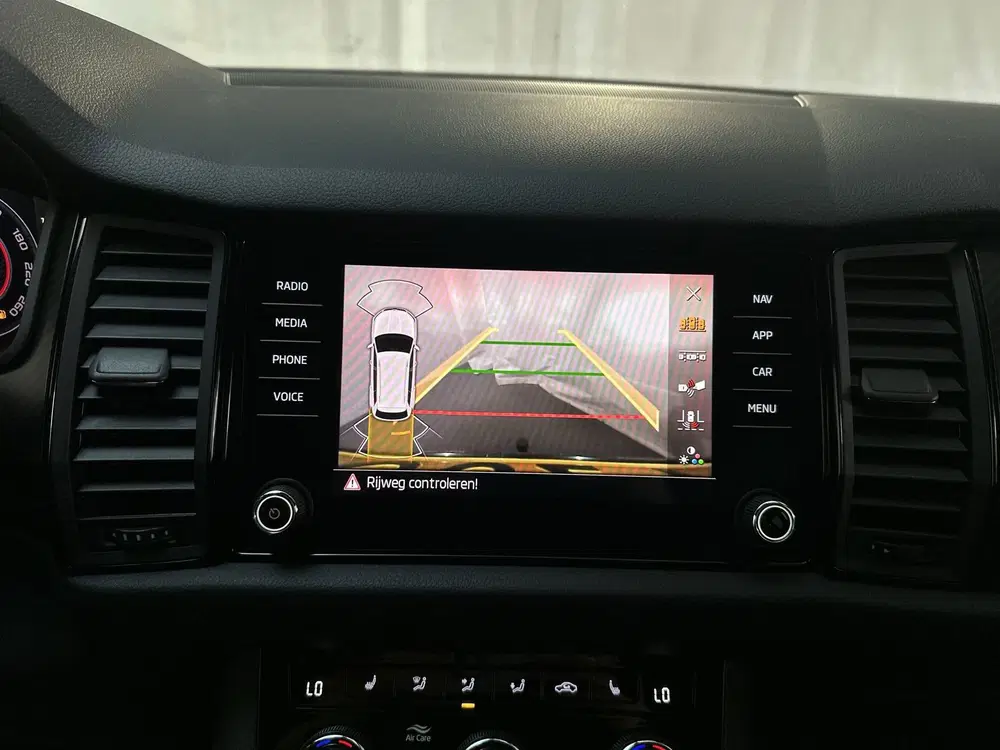 Skoda Kodiaq 1.5 TSI 150pk DSG Sportline Business Alcan uit 2021, foto 9
