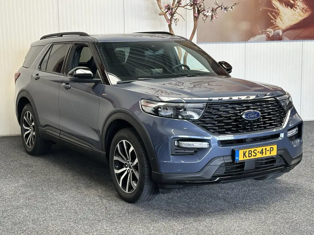 Ford Explorer 3.0 V6 ECOBOOST PHEV ST-LINE 7 PERSOONS NA uit 2021, foto 2