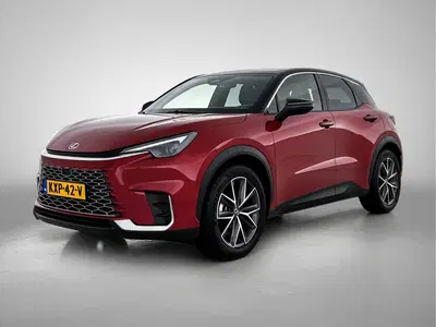Lexus LBX Emotion 2WD uit 2025