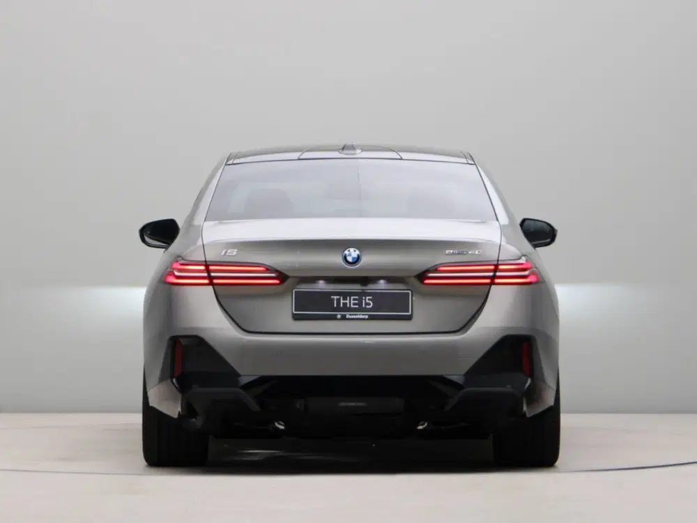 BMW i5 eDrive40 M Sport Edition 84 kWh (bj 2026 uit 2026, foto 10