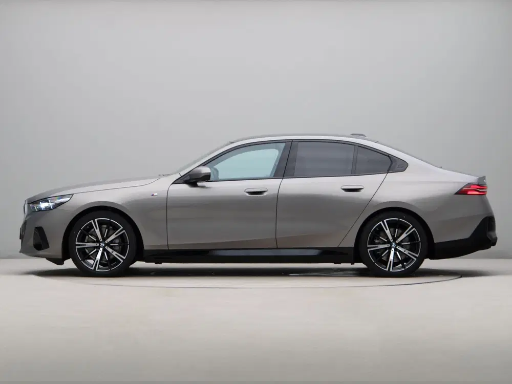 BMW i5 eDrive40 M Sport Edition 84 kWh (bj 2026 uit 2026, foto 12