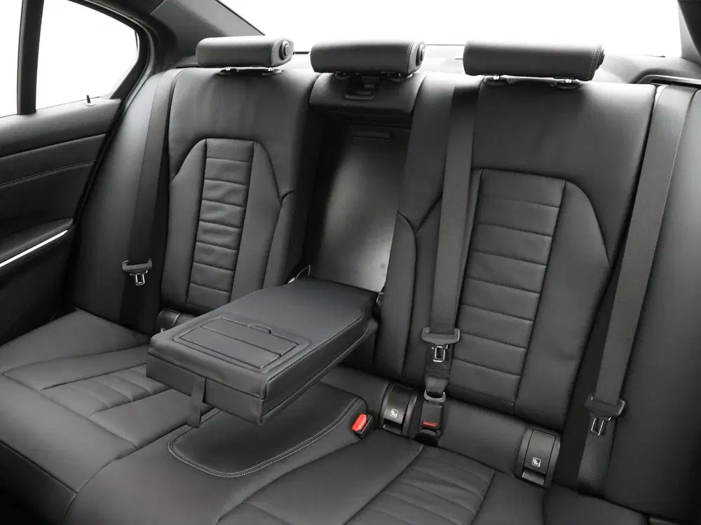 BMW 3-serie 320i (bj 2026 uit 2026, foto 14
