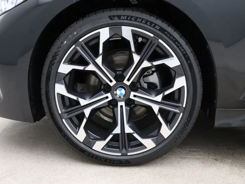 BMW 3-serie 320i (bj 2026 uit 2026, foto 9