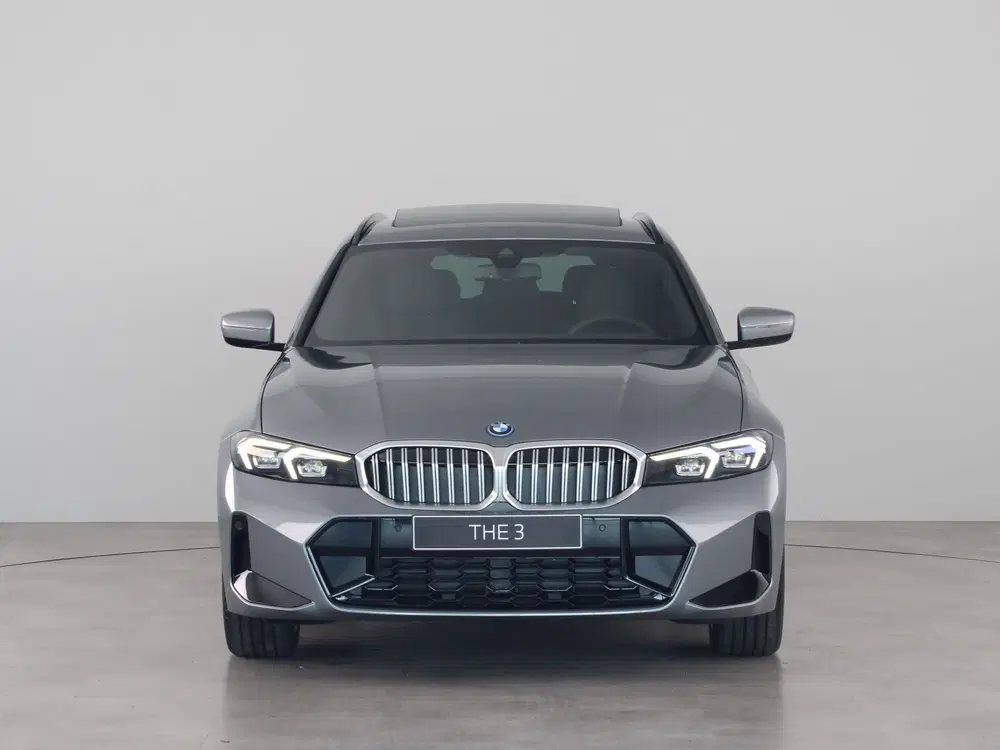 BMW 3-serie 330e Touring Accu conditie 100% (bj 2026) uit 2026, foto 7