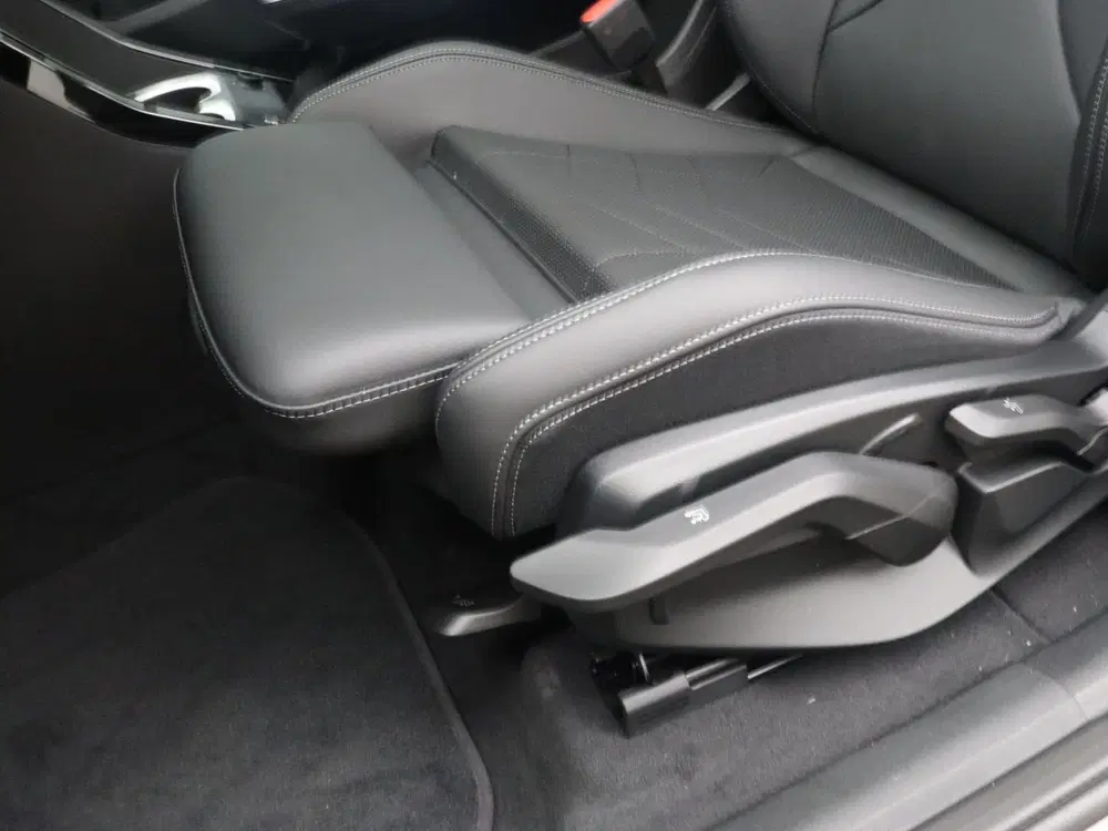 BMW iX1 eDrive20 67 kWh (bj 2026 uit 2026, foto 13