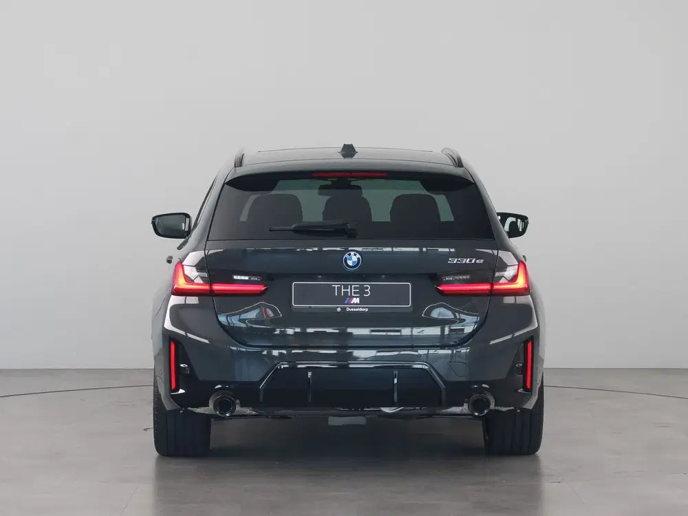 BMW 3-serie 330e Touring M-Sport Pro uit 2026, foto 6