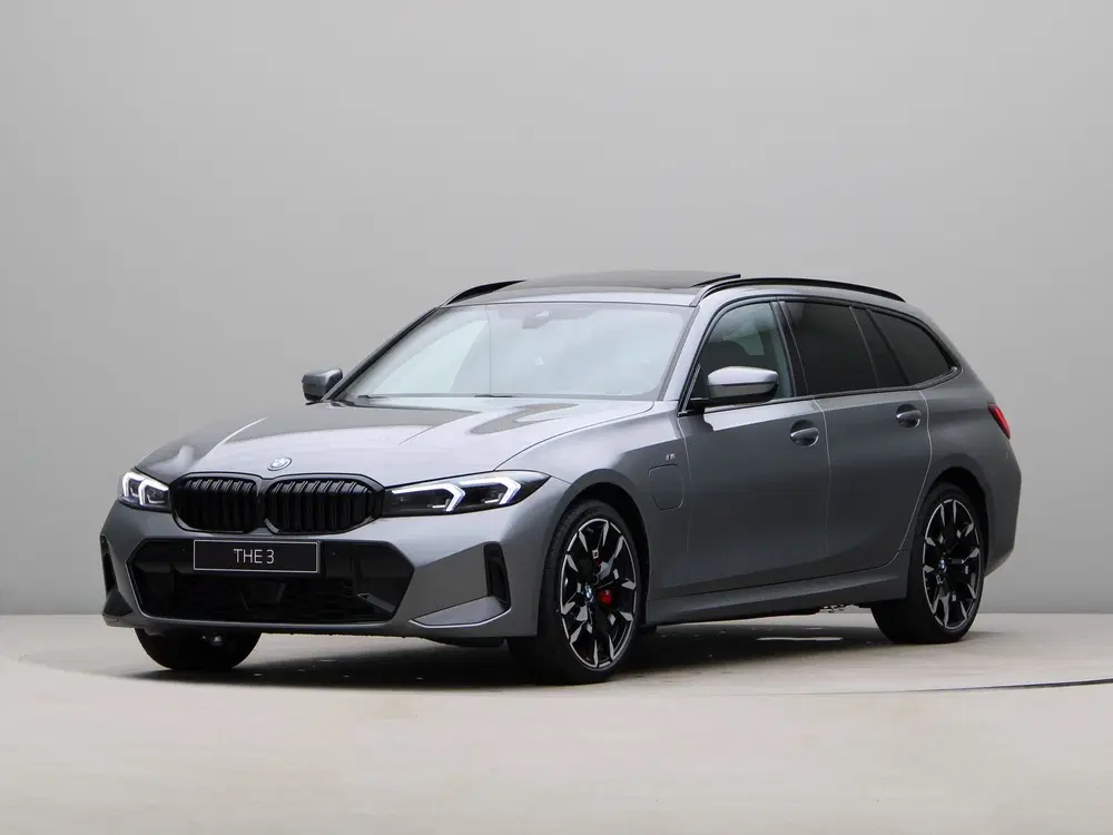 BMW 3-serie 330e Touring M Sport Pro uit 2026