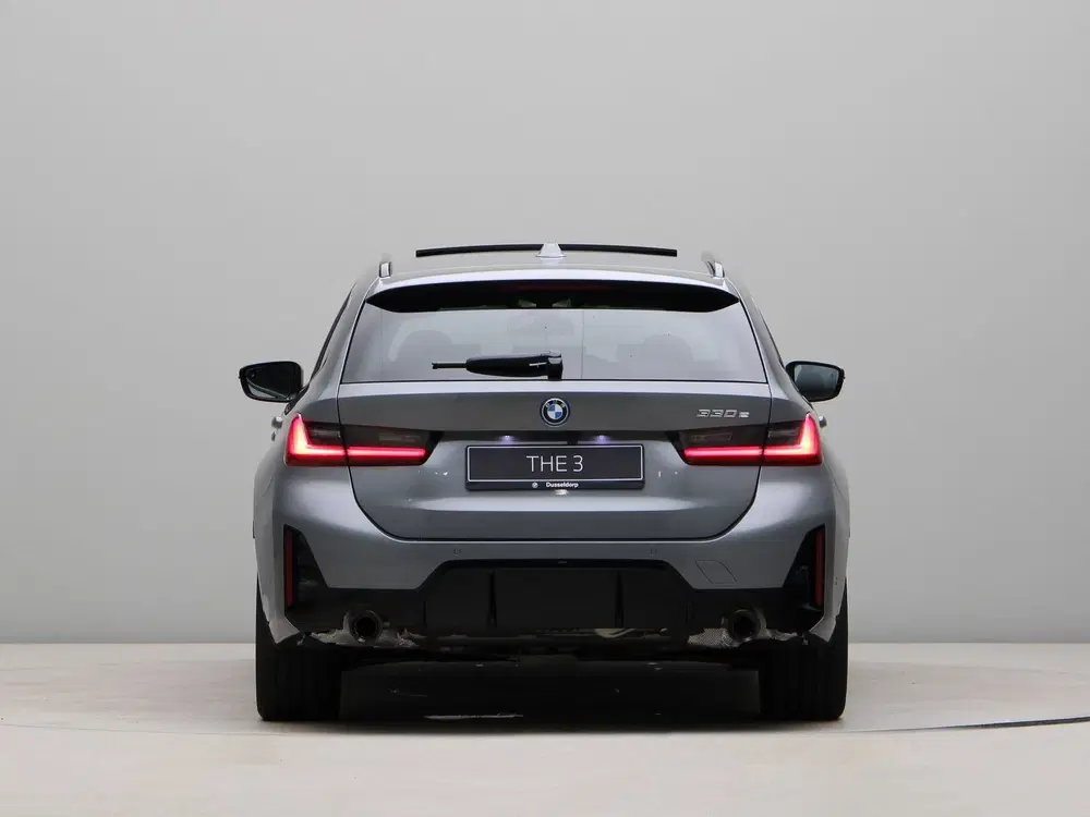 BMW 3-serie 330e Touring M Sport Pro uit 2026, foto 10