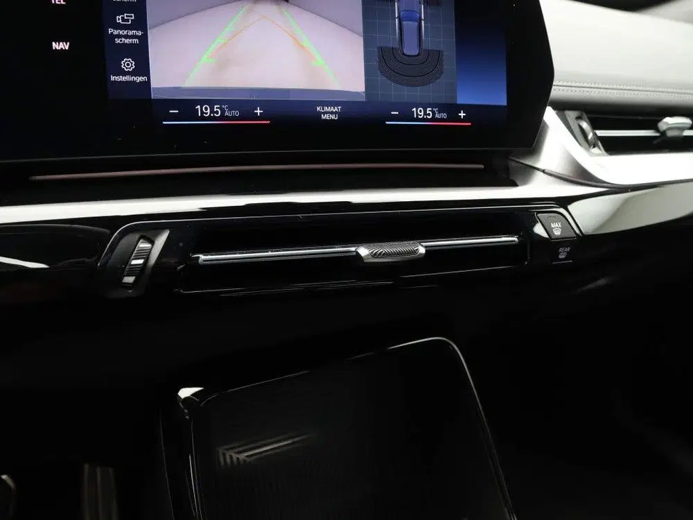 BMW iX1 xDrive30 Launch Edition 67 kWh SoH 98% (bj uit 2023, foto 14