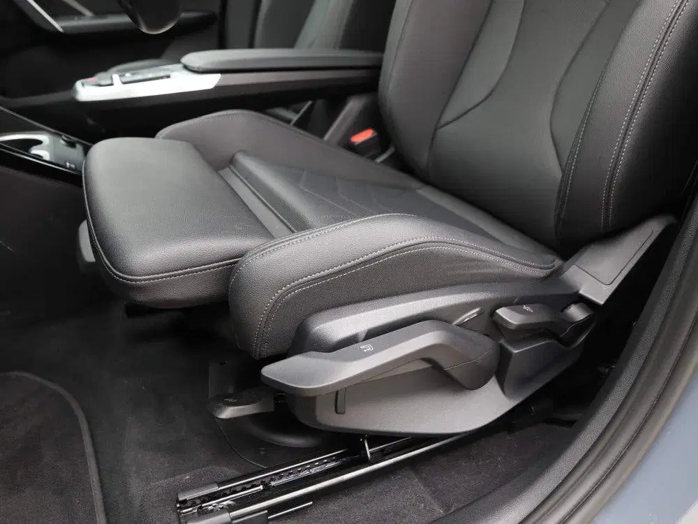 BMW iX1 xDrive30 Launch Edition 67 kWh SoH 98% (bj uit 2023, foto 15