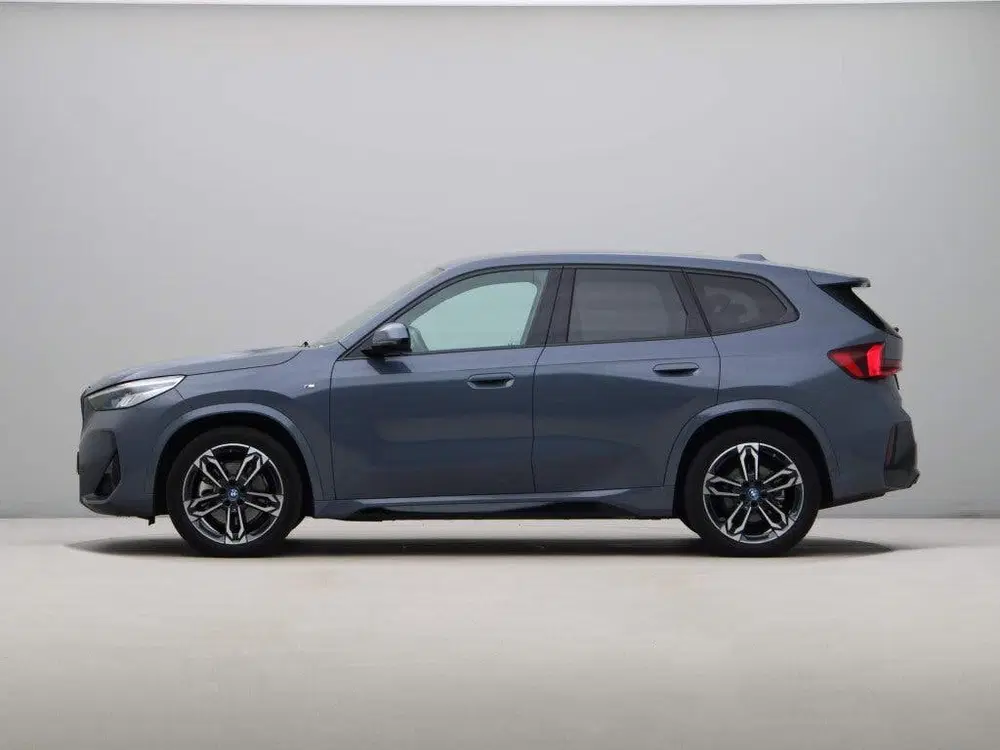 BMW iX1 xDrive30 Launch Edition 67 kWh SoH 98% (bj uit 2023, foto 7