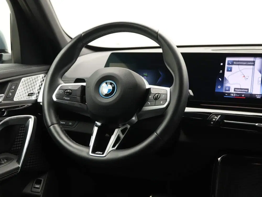 BMW iX1 xDrive30 Launch Edition 67 kWh SoH 98% (bj uit 2023, foto 9