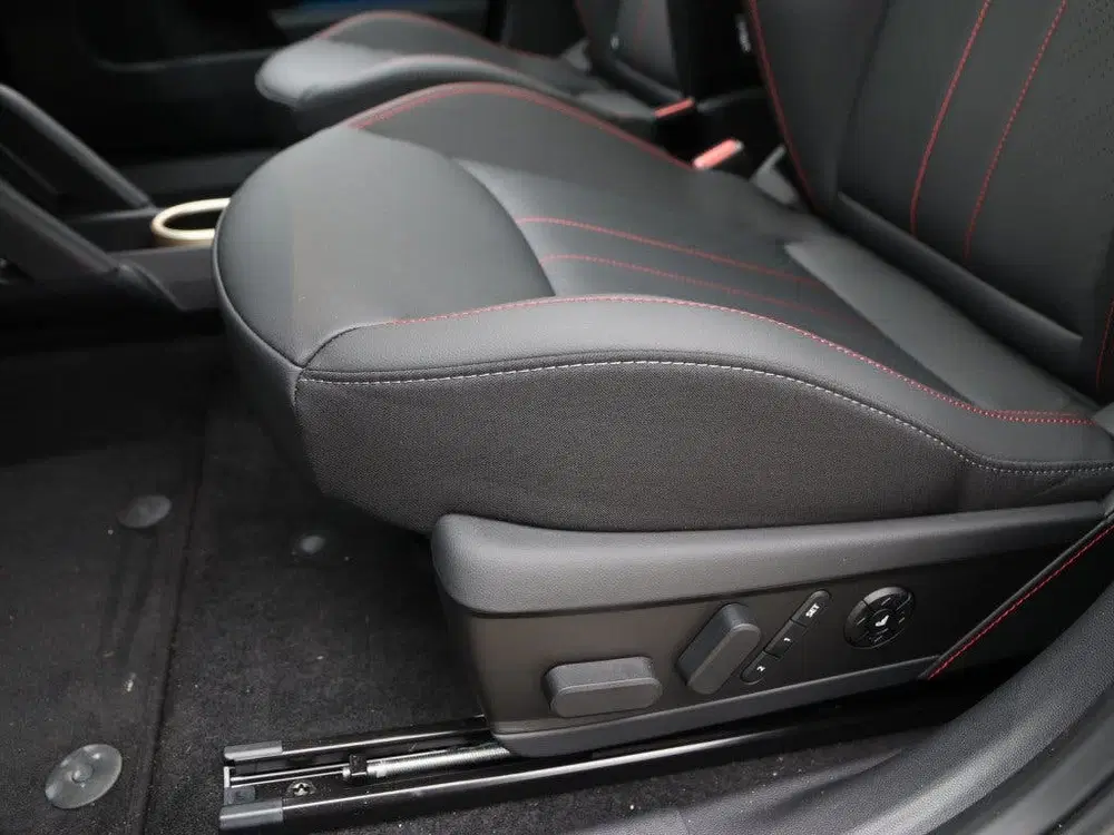Mini Aceman SE John Cooper Works Pakket XL PRIVATE LEA uit 2026, foto 12