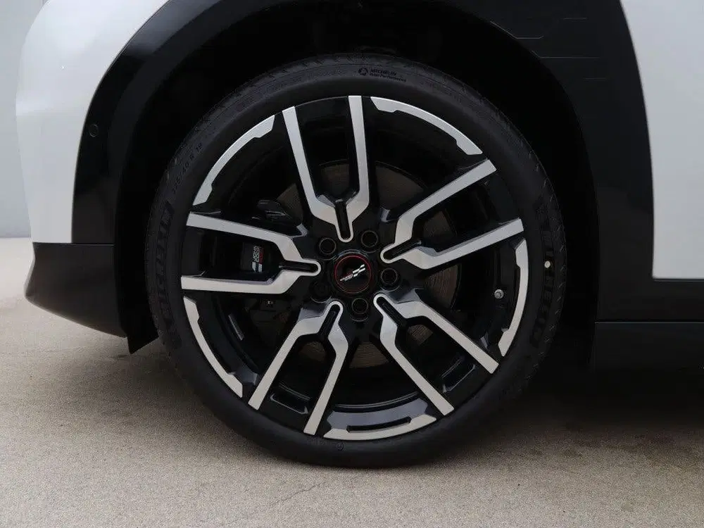 Mini Aceman SE John Cooper Works Pakket XL PRIVATE LEA uit 2026, foto 15