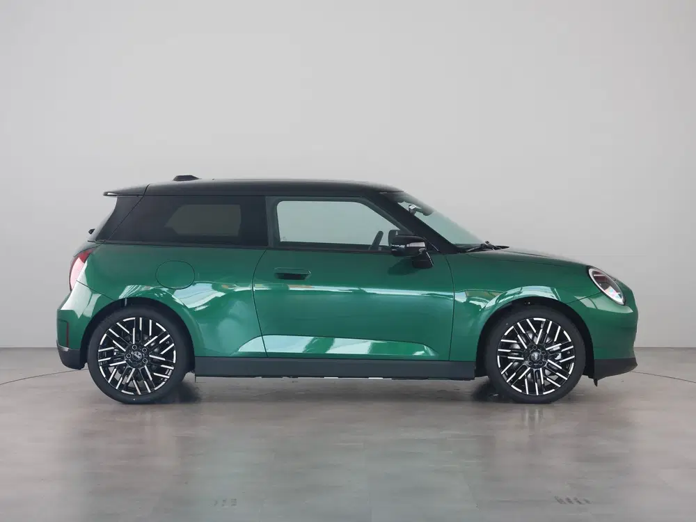 Mini Cooper E Favoured Pakket M PRIVATE LEASE EUR 475 uit 2026, foto 4