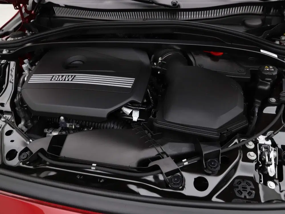 BMW 1-serie 120 M Sport uit 2025, foto 4