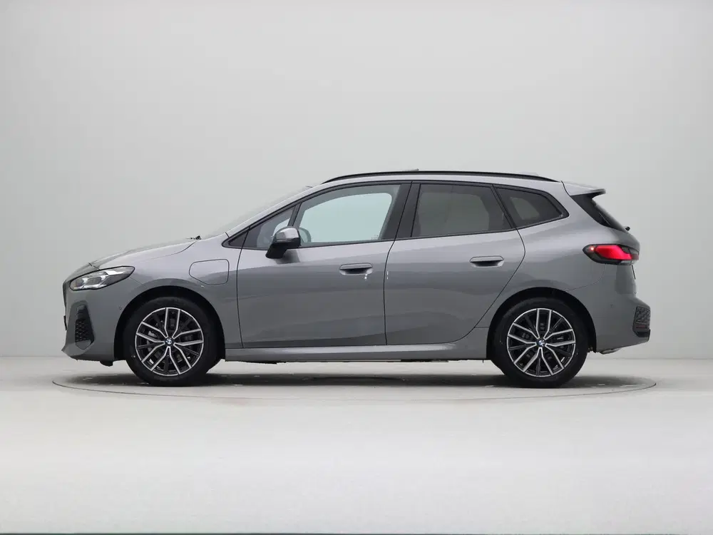 BMW 2-serie 225e Active Tourer xDrive M Sport uit 2026, foto 8