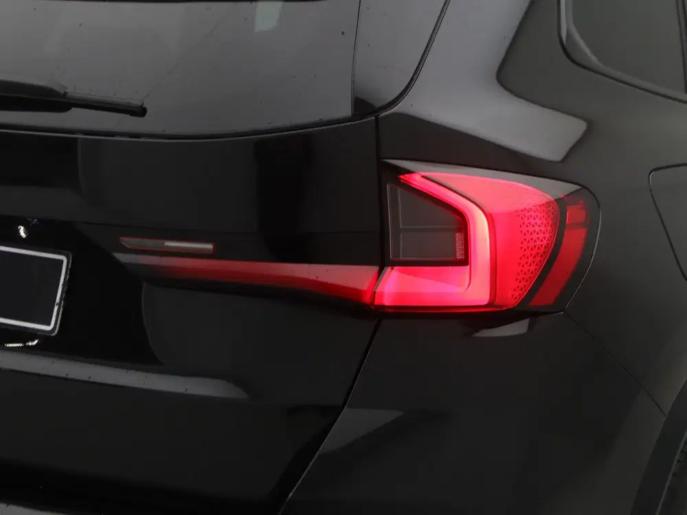BMW iX1 eDrive20 67 kWh M Sport Edition (bj 2026 uit 2026, foto 15