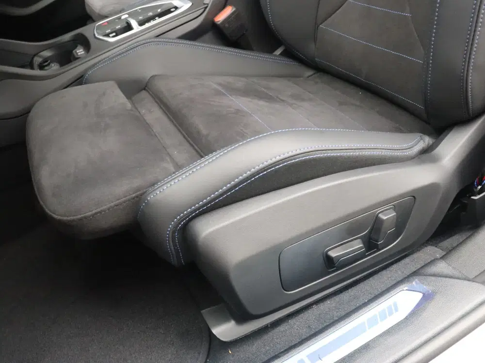 BMW 1-serie 120 M Sport Pro uit 2026, foto 15
