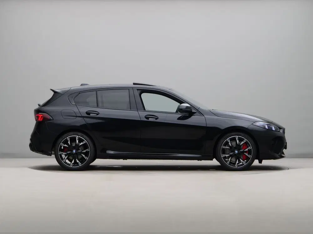 BMW 1-serie 120 M Sport Pro uit 2026, foto 8