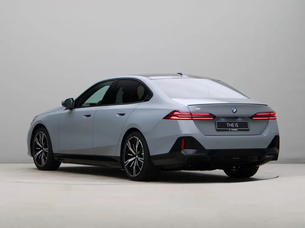 BMW i5 eDrive40 84 kWh (bj 2026 uit 2026, foto 10