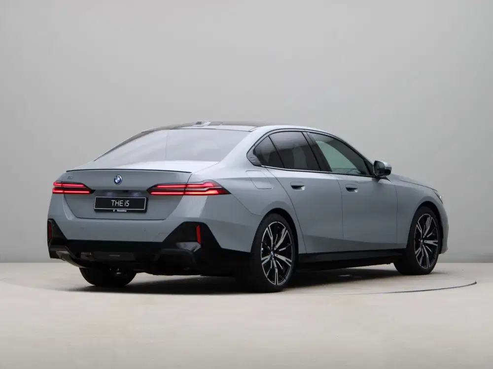 BMW i5 eDrive40 84 kWh (bj 2026 uit 2026, foto 8