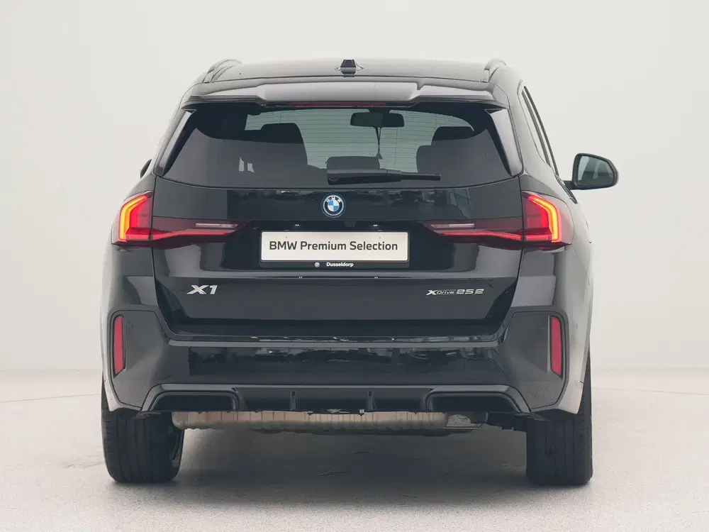 BMW X1 xDrive25e M Sport uit 2025, foto 10