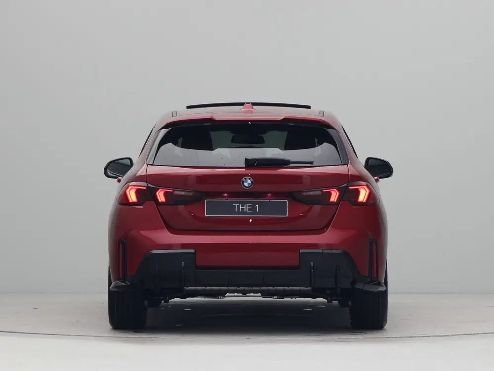 BMW 1-serie 120 M Sport Pro uit 2026, foto 10