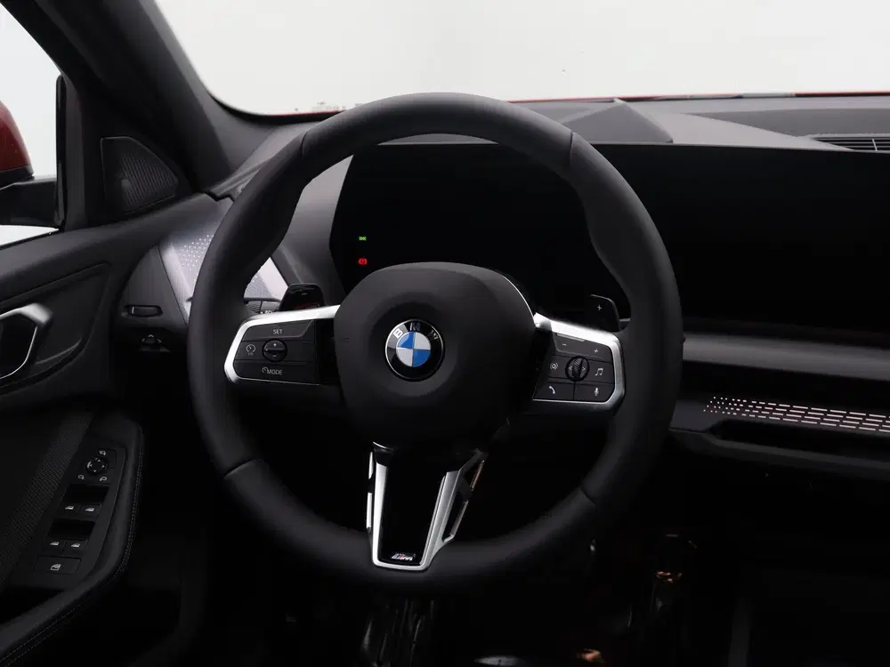 BMW 1-serie 120 M Sport Pro uit 2026, foto 2