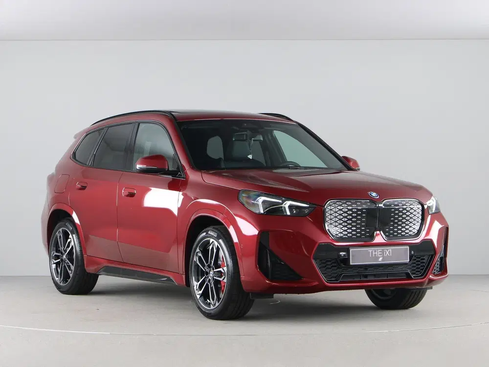 BMW iX1 eDrive20 67 kWh M Sport Edition (bj 2026 uit 2026, foto 3