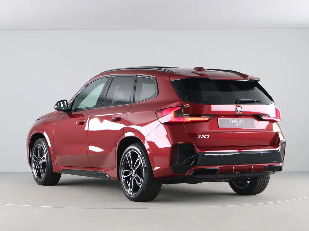 BMW iX1 eDrive20 67 kWh M Sport Edition (bj 2026 uit 2026, foto 7