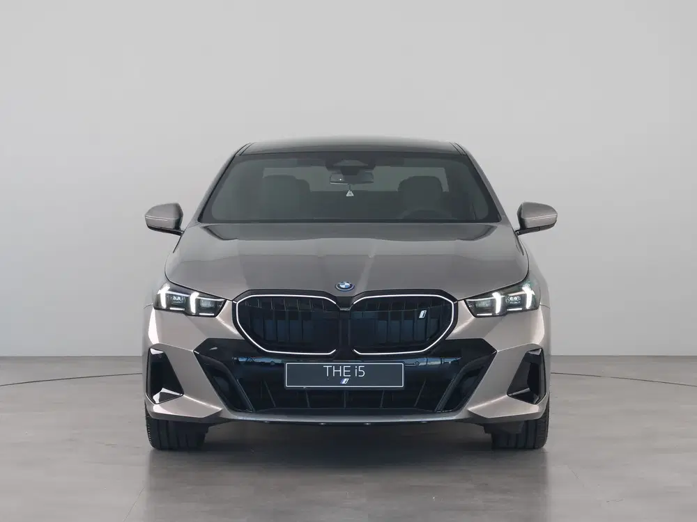 BMW i5 eDrive40 M Sport Edition 84 kWh M Sport Pr uit 2026, foto 2