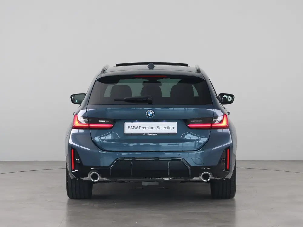 BMW 3-serie 330e Touring M Sport uit 2026, foto 6