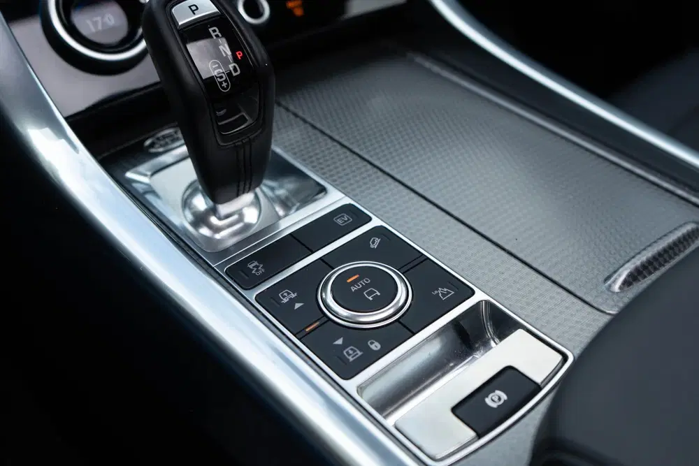 Land Rover Range Rover Sport 2.0 P400e HSE Dynamic uit 2020, foto 15