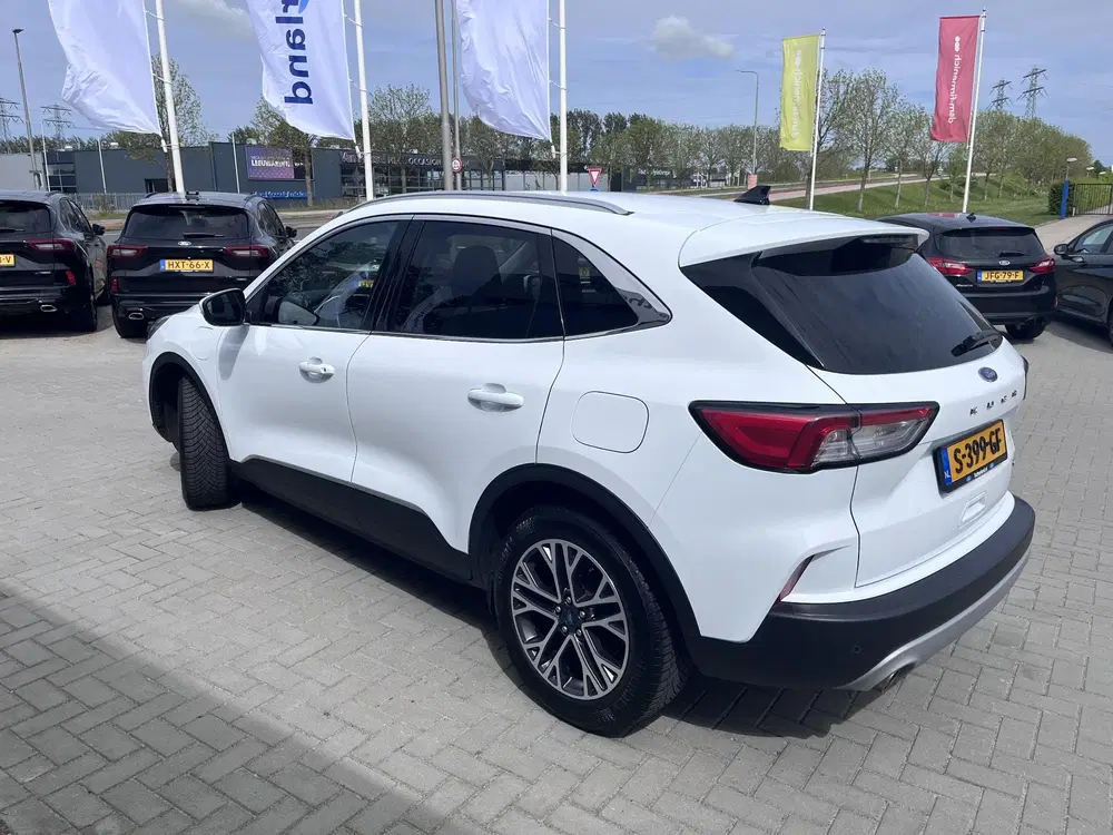 Ford Kuga 2.5 PHEV Titanium X 225pk uit 2020, foto 4