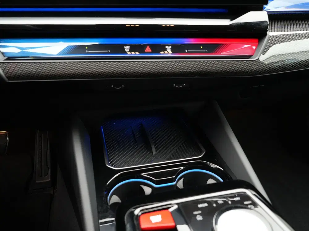 BMW M5 Sedan SoH 100% (bj 2025 uit 2025, foto 14