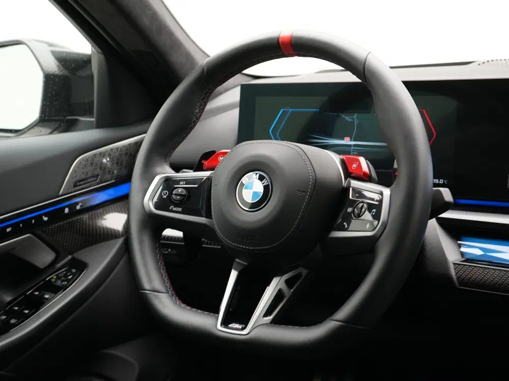BMW M5 Sedan SoH 100% (bj 2025 uit 2025, foto 2