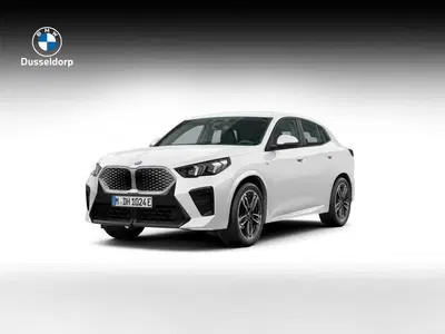 BMW iX2 eDrive20 67 kWh *Vraag naar levertijd* (bj uit 2026